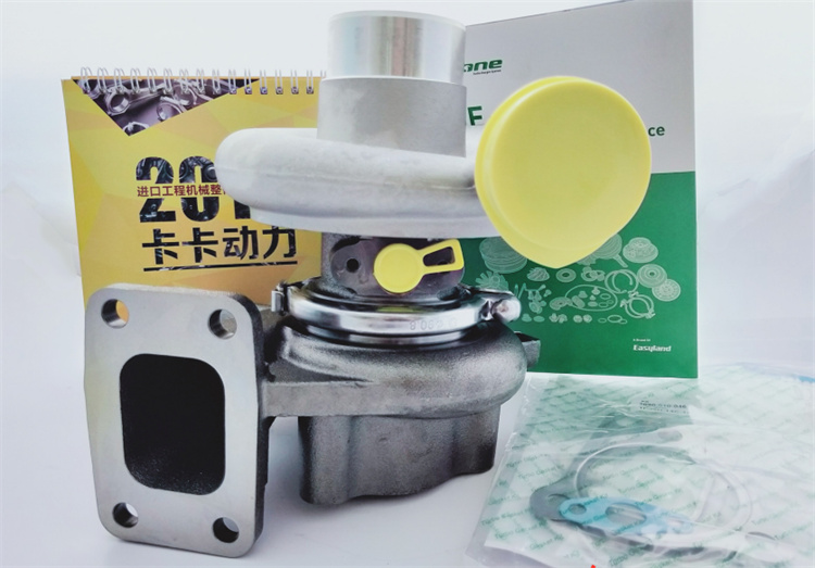 挖掘機(jī)的增壓器你為何要“竄油”？
